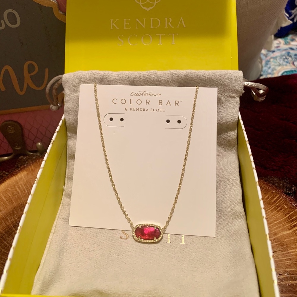 Kendra Scott Elisa Gold Pendant Necklace